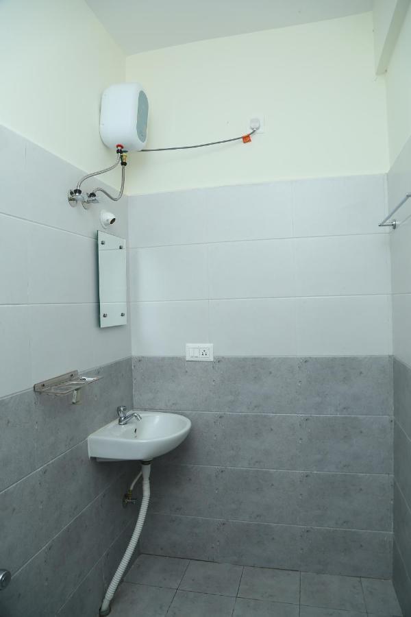 Hotel Bangalore Airport Inn, Airport Pickup & Drop Available 24X7 Yelahanka Exterior photo